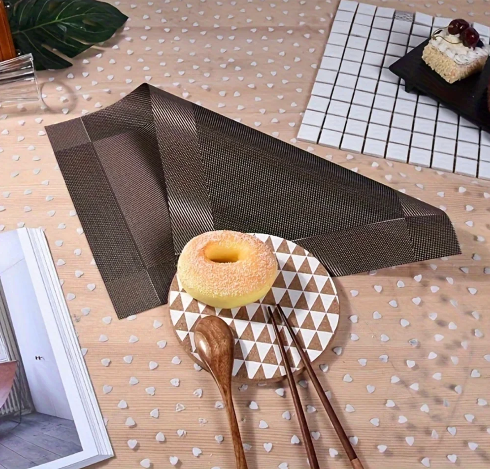 PlaciMat | Heat-Resistant PVC Placemats | Washable and Non-Slip Placemats